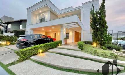 Casa com 4 dormitórios à venda, 400 m² por R$ 3.400.000,00 - Condomínio Terras de San Marco - Taubaté/SP