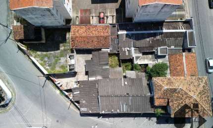 Terreno à venda, 700 m² por R$ 700.000 - Parque Santo Antônio - Taubaté/SP