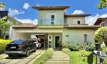 Casa com 4 dormitórios à venda, 277 m² por R$ 1.620.000 - Taubaté Village - Taubaté/SP