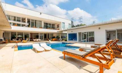 Sobrado com 4 dormitórios, 1500 m² - venda por R$ 22.000.000,00 ou aluguel por R$ 152.465,00/mês - Tamboré - Barueri/SP