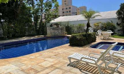 Vendo ou alugo apartamento de 3 dormitórios na Vila São Francisco