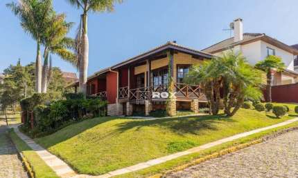 Casa com 3 dormitórios à venda, 300 m² por R$ 2.399.990,00 - Santa Felicidade - Curitiba/PR