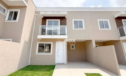 Sobrado com 3 quartos sendo 1 suíte à venda, 88 m² por R$ 530.000 - Santa Felicidade, Curitiba/PR