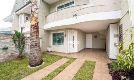Sobrado com 3 quartos sendo 1 suíte à venda, 157 m² por R$ 1.300.000 - Água Verde, Curitiba/PR