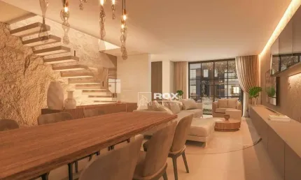 Sobrado com 3 quartos suítes à venda, 227 m²- Santa Felicidade, Curitiba/PR