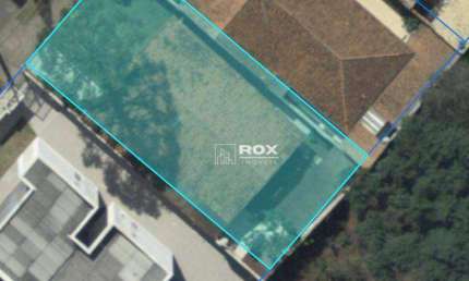 Terreno à venda, 423 m² por R$ 880.000,00 - Portão - Curitiba/PR