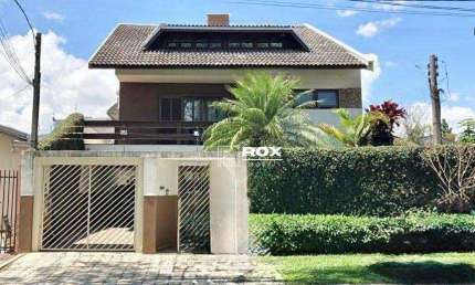 Casa triplex com 3 quartos para alugar, 210 m² por R$ 7.000/mês - Uberaba - Curitiba/PR