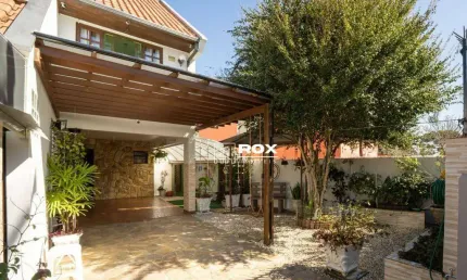 Sobrado com 3 quartos à venda, 149 m² por R$ 1.100.000 - Vista Alegre, Curitiba/PR