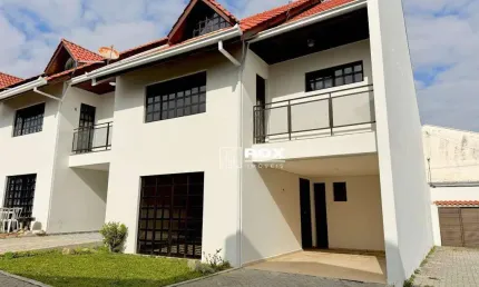 Sobrado Triplex com 3 quartos à venda, 142 m² por R$ 749.900 - Bacacheri, Curitiba/PR