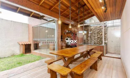 Sobrado triplex com 6 quartos à venda, 400 m² por r$ 1.500.000 - portão, curitiba/pr