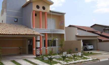 Casa com 3 quartos à venda- Condomínio Flamboyant - Hortolândia/SP