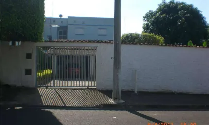 Casa construída nos fundos, tereno 250 m², 100 m² por R$ 320.000 - Jardim Santa Terezinha ( Bairro Matão ) - Sumaré/SP.