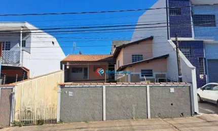 Casa com 3 dormitórios à venda, 217 m² por R$ 700.000,00 - Vila Real - Hortolândia/SP
