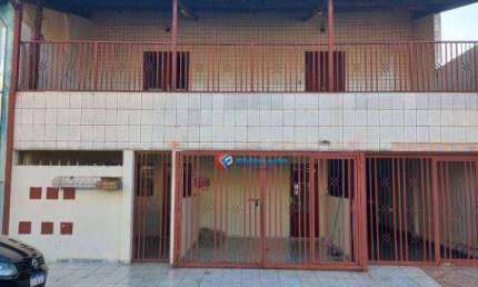 GRANDE OPORTUNIDADE JARDIM AMANDA IMOVEL ´PARA RENDA SAO TREZ CASAS NO MESMO QUINTAL PROXIAMA AVENIDA BRASIL  AO LADO DO POSTO ALE UM SOBRADO NA PARTE