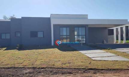 Casa com 4 dormitórios, 280 m² - venda por R$ 1.350.000 ou aluguel por R$ 3.500/mês - Santa Cristina I - Arandu/SP