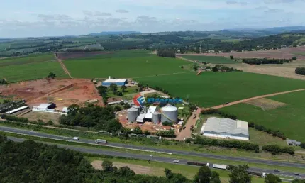 Área à venda, 484000 m² por R$ 7.260.000,00 - Vertentes do Mamonal - Pirassununga/SP