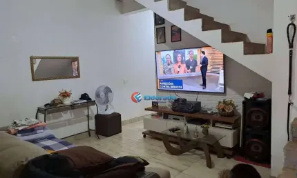Sobrado com 2 dormitórios à venda, 125 m² por R$ 250.000,00 - Residencial Parque Pavan - Sumaré/SP