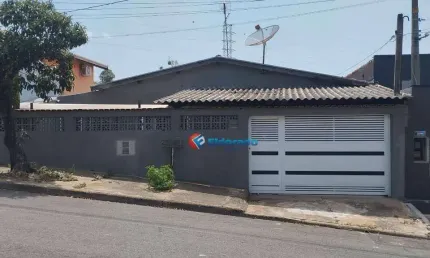 Casa com 3 dormitórios à venda, 140 m² por R$ 370.000,00 - Jardim Minda - Hortolândia/SP