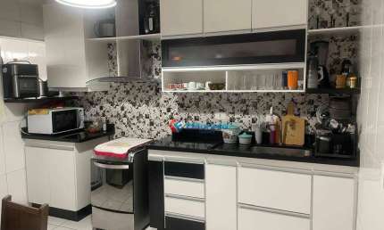 Apartamento com 2 dormitórios à venda, 64 m² por R$ 243.800,00 - Jardim das Oliveiras (Nova Veneza) - Sumaré/SP