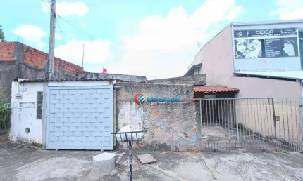 2 casas com 4 quartos e 2 banheiros, Jardim Paulista/SP