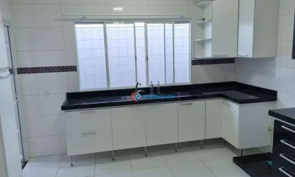 Casa com 2 quartos à venda na Rua Francisco Galassi, Vila Bertini, Americana