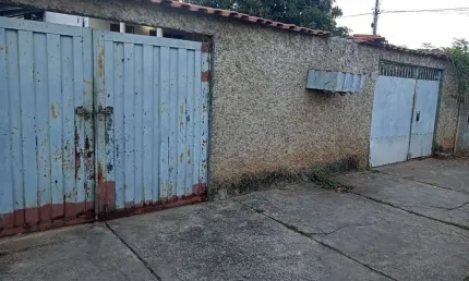 Casa com 2 dormitórios à venda, 90 m² por R$ 300.000 - Jardim Minezotta (Nova Veneza) - Sumaré/SP