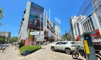 Sala comercial com 2 salas para alugar na Rua Vinte e Quatro de Outubro, 435, Independência, Porto Alegre, 55 m2 por R$ 3.000