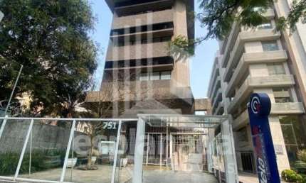 Sala comercial com 1 sala para alugar na Rua Félix da Cunha, 751, Floresta, Porto Alegre, 33 m2 por R$ 600