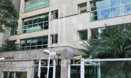 Apto. semi mobiliado | 183m² privativos | 3 suítes | 3 vagas | Condomínio completo