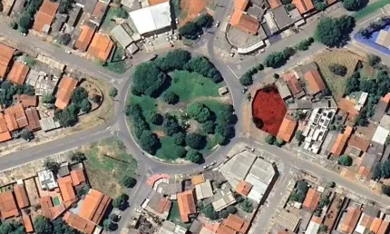 AREA A VENDA JARDIM EUROPA, COM AREA TOTAL 2.288 M2, EM FRENTE PRAÇA PARIS.