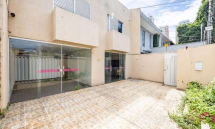 Casa comercial 4 suites, 430 m² de construção e 287 m² de terreno no Setor Bueno
