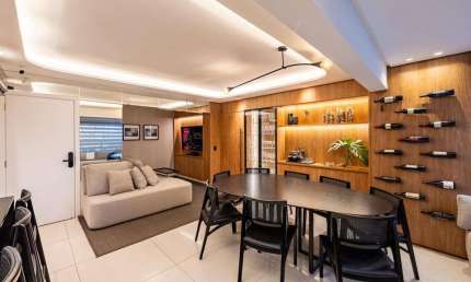 Apartamento à venda no EuroPark Ibirapuera, com 3 Suítes .