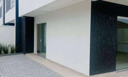 Sobrado com 3 dormitórios à venda, 127 m² por R$ 680.000,00 - Do Ubatuba - São Francisco do Sul/SC