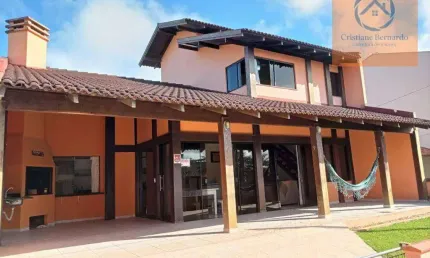 Sobrado com 3 dormitórios à venda, 185 m² por R$ 730.000,00 - Enseada - São Francisco do Sul/SC