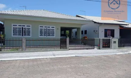 EXCELENTE CASA TÉRREA COM 04 DORMITÓRIOS,  NO UBATUBA!