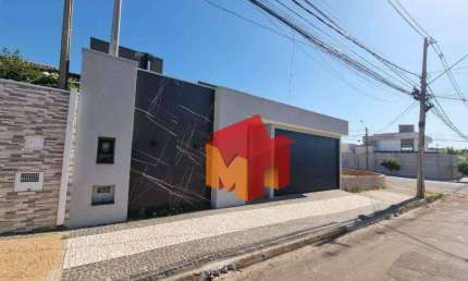 Casa com 3 dormitórios à venda, 160 m² por R$ 880.000,00 - Parque Universitário - Americana/SP