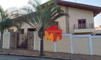 Casa com 4 dormitórios à venda, 200 m² por R$ 950.000,00 - Vila Santa Maria - Americana/SP