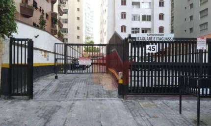 Apartamento com 2 dormitórios à venda, 72 m² por R$ 420.000 - Centro - Guarujá/SP