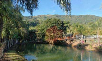 Sítio à venda, Aproximadamente 10 hectares  por R$ 2.950.000 - Zona Rural - Poços de Caldas/MG
