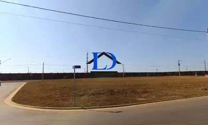 Terreno em Condomínio à Venda em Senador Canedo-GO - Bairro Distrito Agroindustrial - 444,28 m² de área