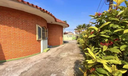 Casa térrea para venda em itanhaém, praia do sonho, 2 dormitórios, 1 suíte, 2 banheiros, 5 vagas