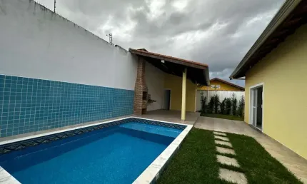 Casa para venda em itanhaém, umuarama, 3 dormitórios, 1 suíte, 2 banheiros, 12 vagas