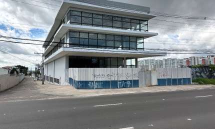 Prédio Comercial Novo na Avenida Coronel Teixeira- Ponta Negra