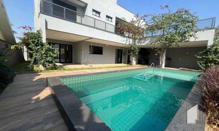 CASA DE 486M² DE ÁREA CONSTRUÍDA COM 5 SUÍTES NO CONDOMINÍO RESERVA DA SERRA- JUNDIAÍ - SP