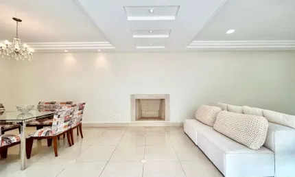 CASA COM 400 M² DE ÁREA CONSTRUÍDA COM 4 SUÍTES NO CONDOMÍNIO QUINTA DAS LARANJEIRAS EM JUNDIAÍ - SP
