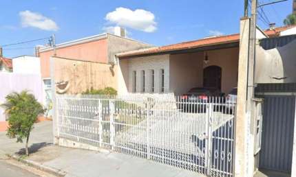 CASA DE 250M² COM 3 DORMS SENDO 1 SUÍTE NA VILA ARENS EM JUNDIAÍ-SP *ACEITA PERMUTA EM CASA OU APTO DE MENOR VALOR*