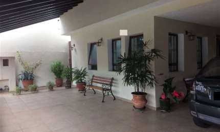 CASA DE 198 M² COM 3 DORMITÓRIOS SENDO 1 SUÍTE NA VILA RIO BRANCO EM JUNDIAÍ - SP