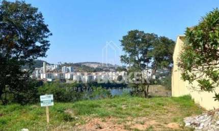 Terreno de 337 m2  Jd. Monte Verde em Valinhos, com vista privilegiada da cidade aceita permuta com apartamento de valor menor ou igual ao terreno!