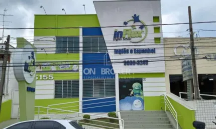 Prédio comercial com 2 pavimentos, com salas independentes, localizado em área comercial privilegiada de grande visibilidade e movimento.