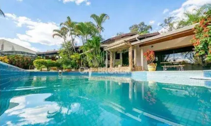 Casa com 4 dormitórios à venda, 676 m² por R$ 2.400.000,00 - Condomínio Village Visconde de Itamaracá  - Valinhos/SP